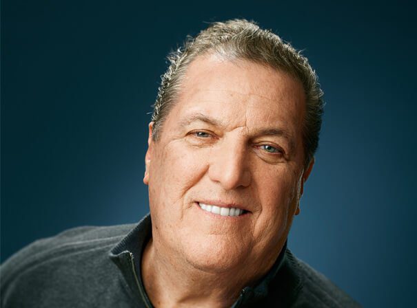 Mike Starr is an actor known in Hollywood for his tall stature